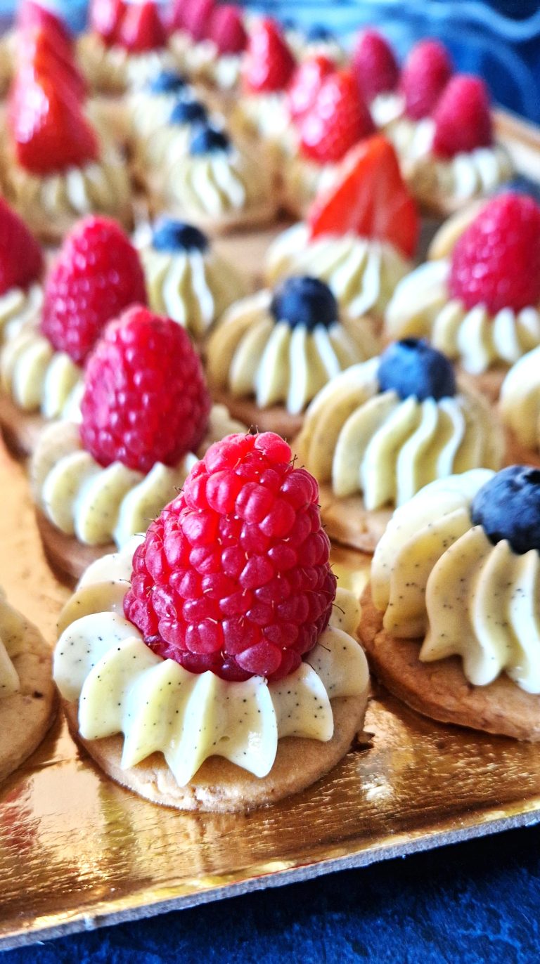 Mignardises vanille à partager à Troyes pour le réveillon