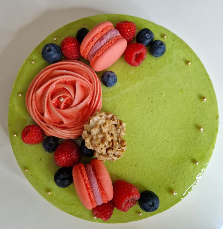 Entremet pistache framboise – quand GANADORA se raconte en une bouchée